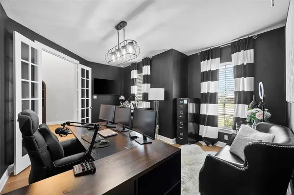 1501 Wild Indigo Drive, Mansfield, TX 76063