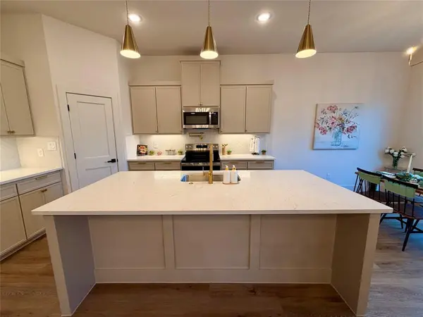 2829 Avenue L, Fort Worth, TX 76105