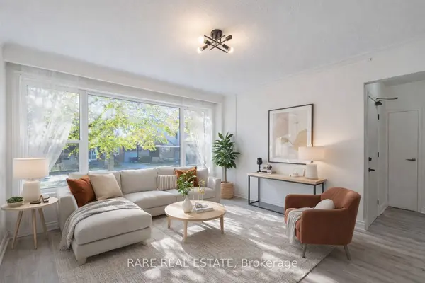 352 Hopewell AVE #2, Toronto W04, ON M6E 2S2