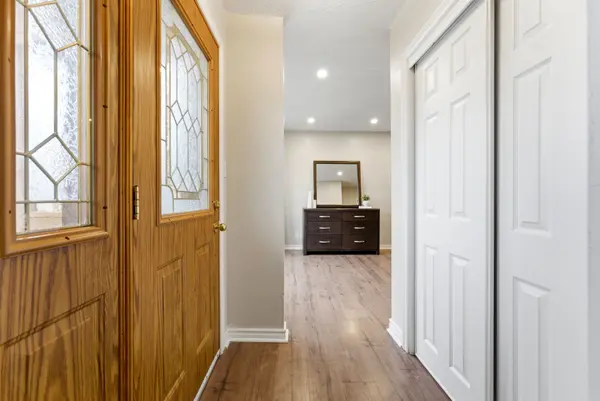 10 Plaza SQ, Belleville, ON K8N 4J3