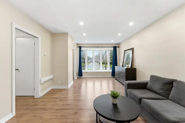 10 Plaza SQ, Belleville, ON K8N 4J3