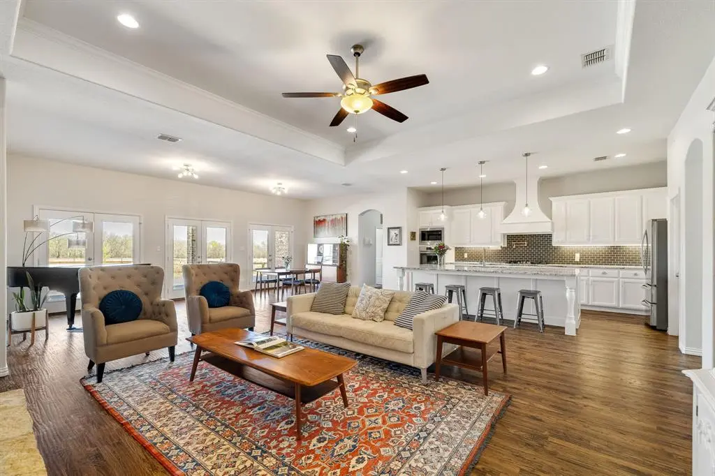 5750 High Mesa Drive, Justin, TX 76247