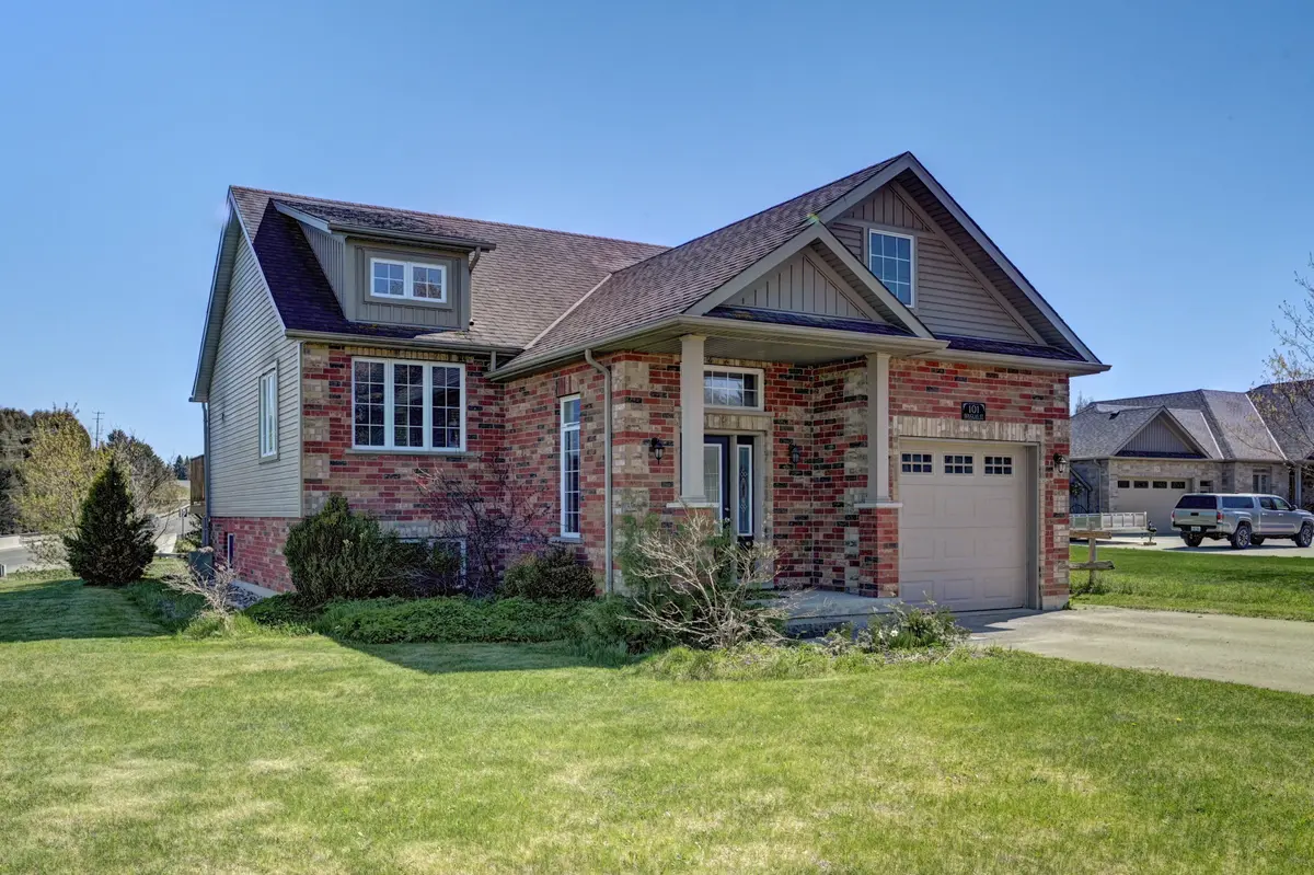 101 Douglas ST, West Grey, ON N0G 1R0