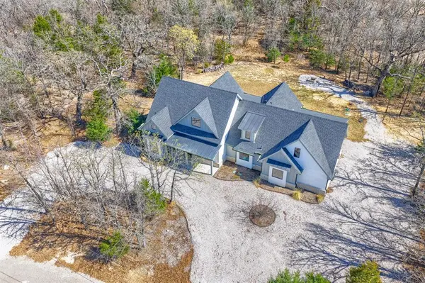 5073 Loper Circle, Streetman, TX 75859