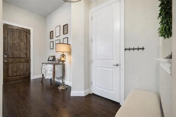 6612 Woodmere Court, Argyle, TX 76226