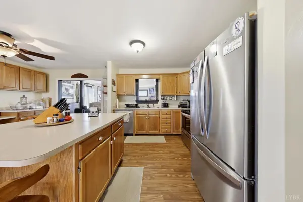 1175 Davis Mill LN, Bedford, VA 24523