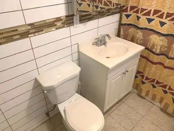 46 Medhurst RD #Bsmt, Toronto E03, ON M4B 1B1