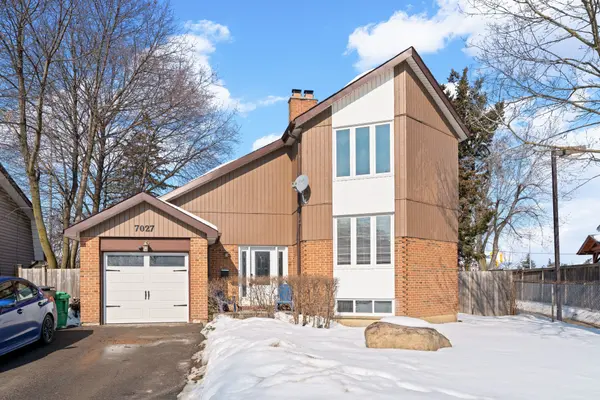 7027 Estoril RD, Mississauga, ON L5N 1N3