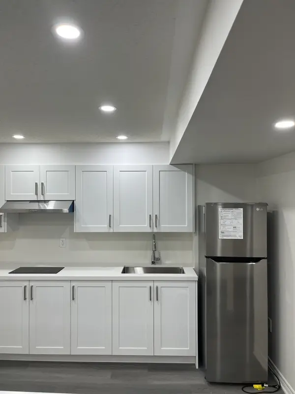 50 Bernadino ST #Bsmt, Brampton, ON L6P 0W4