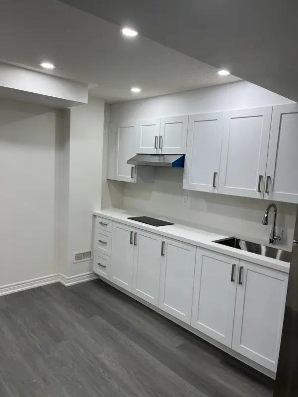 50 Bernadino ST #Bsmt, Brampton, ON L6P 0W4