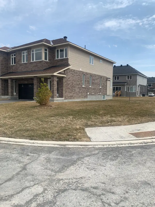 2 Wylie WAY, Carleton Place, ON K7C 0C4