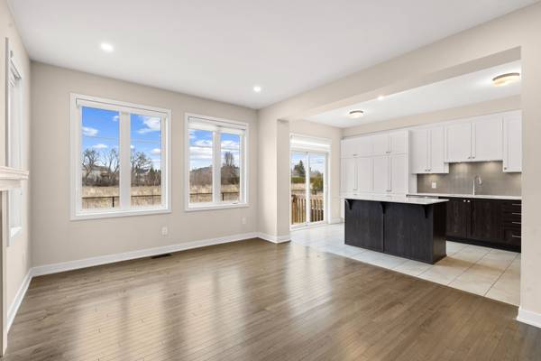 2012 Postilion ST, Stittsville - Munster - Richmond, ON K0A 2Z0