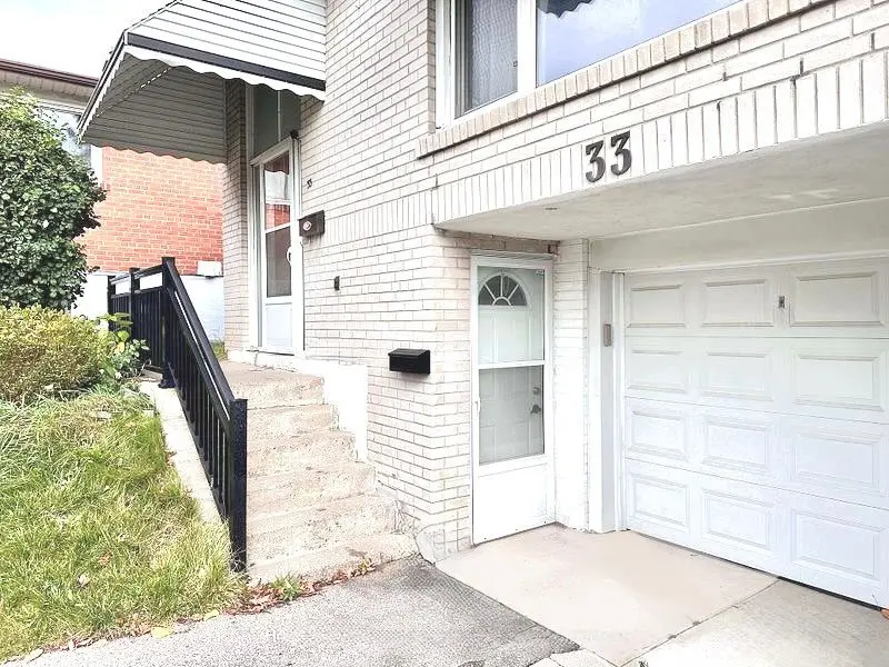 33 Yatesbury RD #Room 1, Toronto C15, ON M2H 1G1