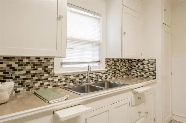 818 W Rusk Street, Tyler, TX 75701