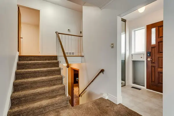 22 Sheva CT, Toronto E04, ON M1K 3P9