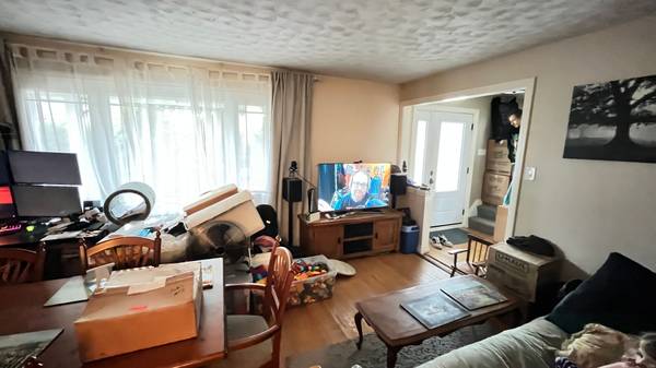 153 Simpson RD, Ajax, ON L1S 2V7