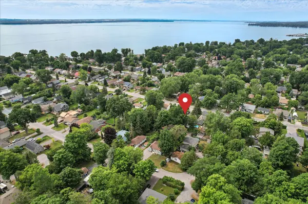 259 Glenwoods AVE, Georgina, ON L4P 2X1