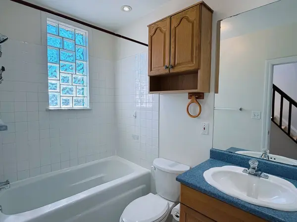 392 Elmwood AVE, Richmond Hill, ON L4C 1M3