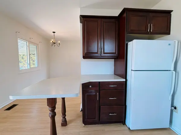 392 Elmwood AVE, Richmond Hill, ON L4C 1M3