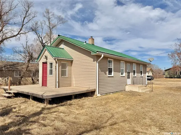 401 Park AVENUE, Outlook, SK S0L 2N0