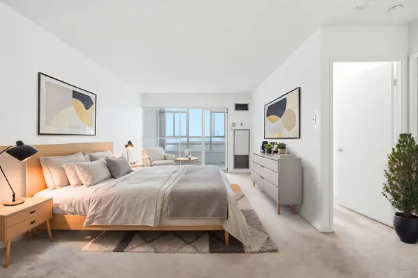 75 King ST E #1609, Mississauga, ON L5A 4G5