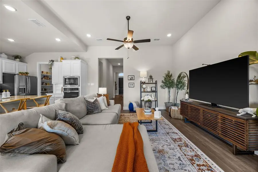 2516 Briarbrook Drive, Denton, TX 76207