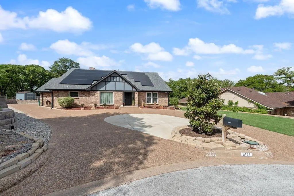 6155 Highwoods Court, Fort Worth, TX 76112