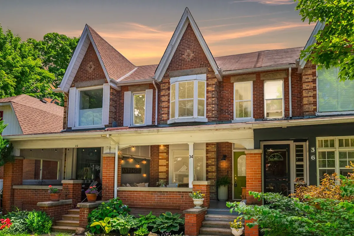 34 Zina ST, Orangeville, ON L9W 1E1