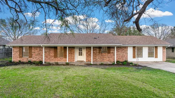 703 S 4th Street, Crandall, TX 75114