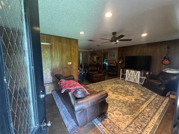 12745 Fm 274, Ravenna, TX 75476