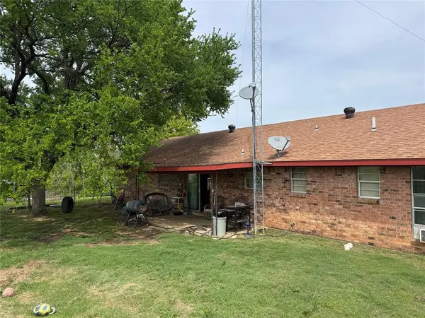 12745 Fm 274, Ravenna, TX 75476