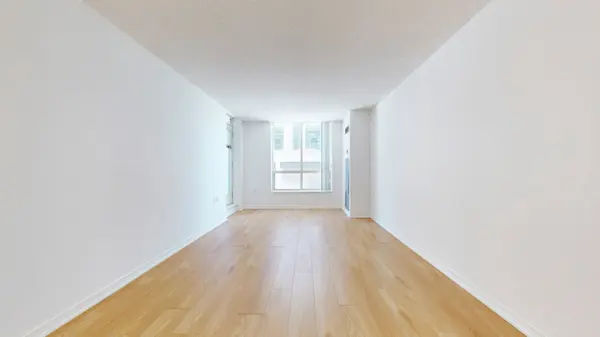 28 Olive AVE #215, Toronto C14, ON M2N 7E6