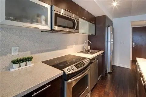 386 Yonge ST #1405, Toronto C01, ON M5B 0A5