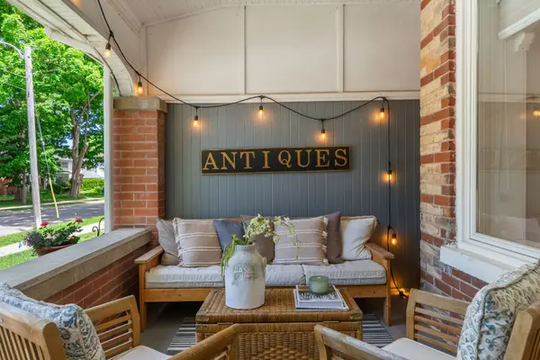 34 Zina ST, Orangeville, ON L9W 1E1