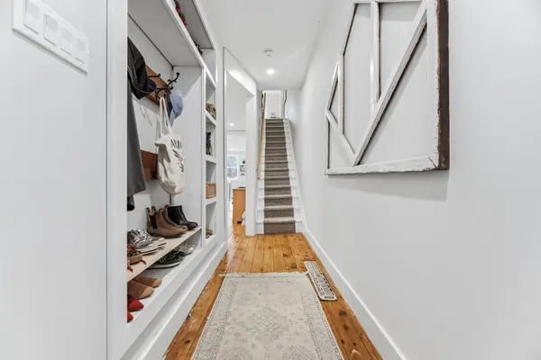 34 Zina ST, Orangeville, ON L9W 1E1