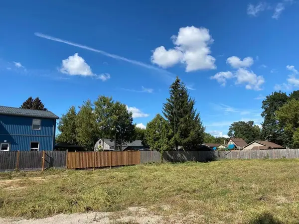 30 Hume ST E, London East, ON N5Z 2N8