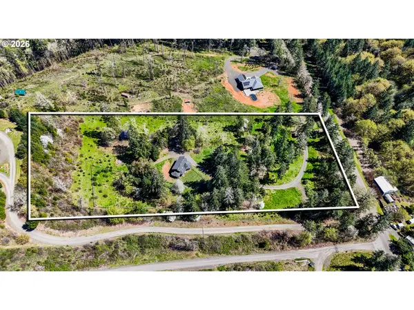 24691 HALL RD, Cheshire, OR 97419