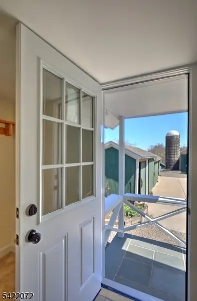 360-1 Burnt Mill Rd, Branchburg Twp., NJ 08876