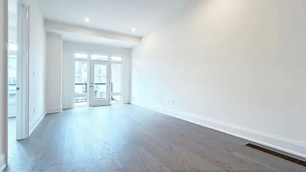 3327 Azam WAY, Oakville, ON L6M 5S3