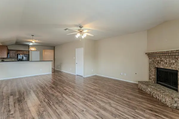 1311 Chapman Drive, Lancaster, TX 75134