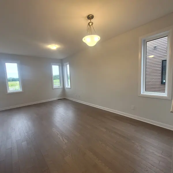 239 ELSIE MACGILL WALK, Kanata, ON K2W 0L4