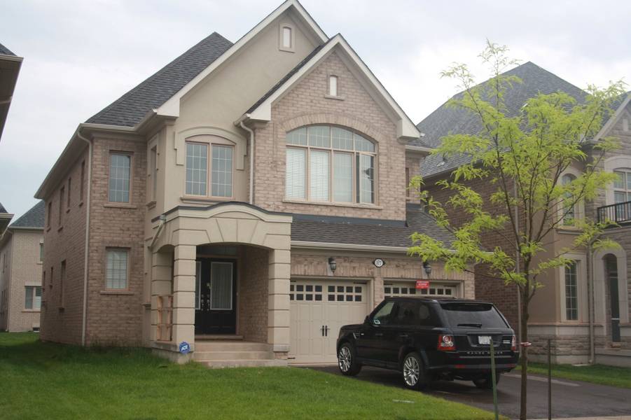 87 bear run RD, Brampton, ON L6X 2Z9