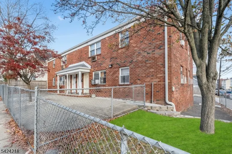 337 Madison Ave, Paterson City, NJ 07524