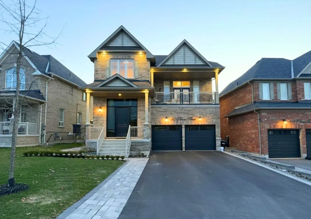 40 Pierce PL, New Tecumseth, ON L0G 1W0
