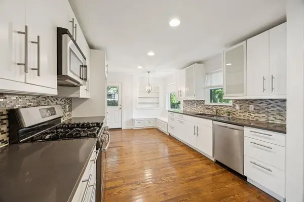 6742 Williamson Road, Dallas, TX 75214