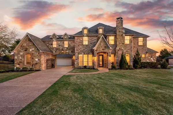 115 Eagles Peak Lane,  Double Oak,  TX 75077