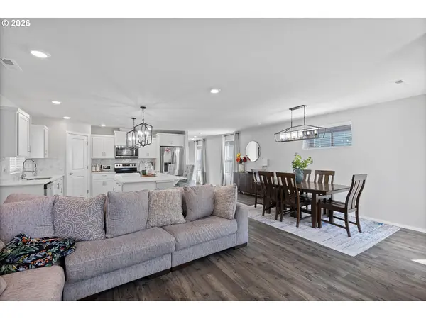 17514 NW 10TH AVE, Ridgefield, WA 98642