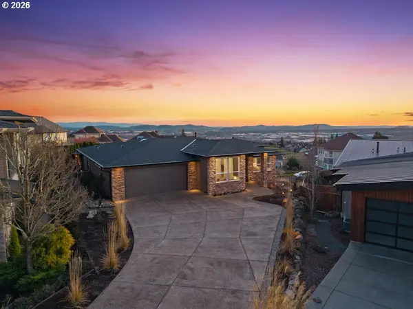 3038 NW 12TH AVE, Camas, WA 98607