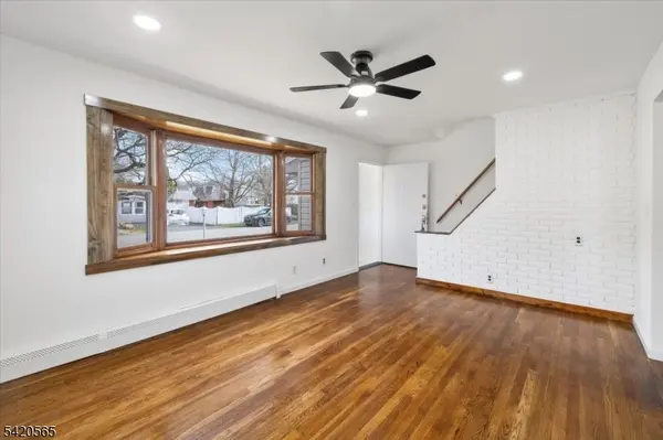 101 Midvale Ave, Wanaque Boro, NJ 07465