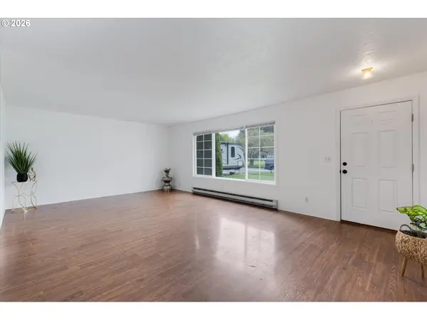 2329 JENNIFER PL, Longview, WA 98632